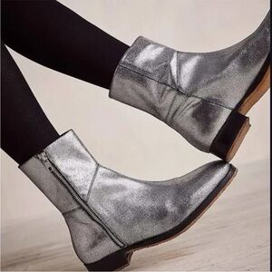 Free People Luna Silver Ankle Boots Size 38